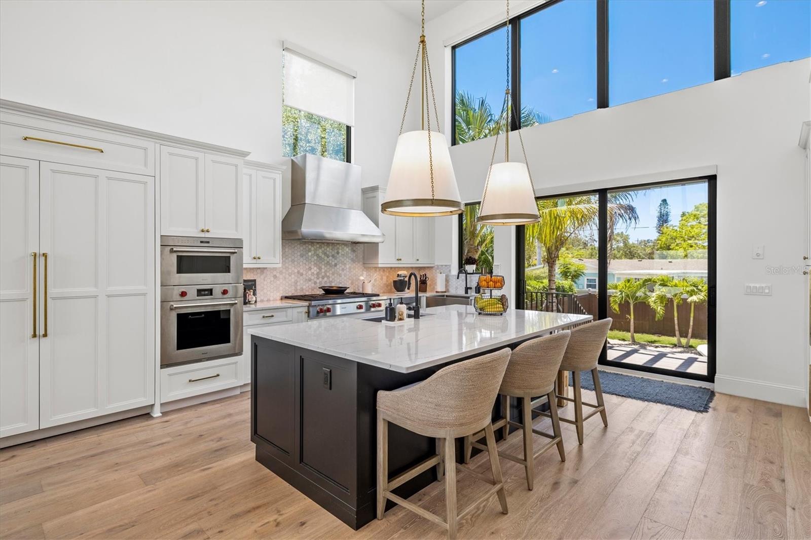 1914 RIVERSIDE DRIVE E, Bradenton, FL 34208