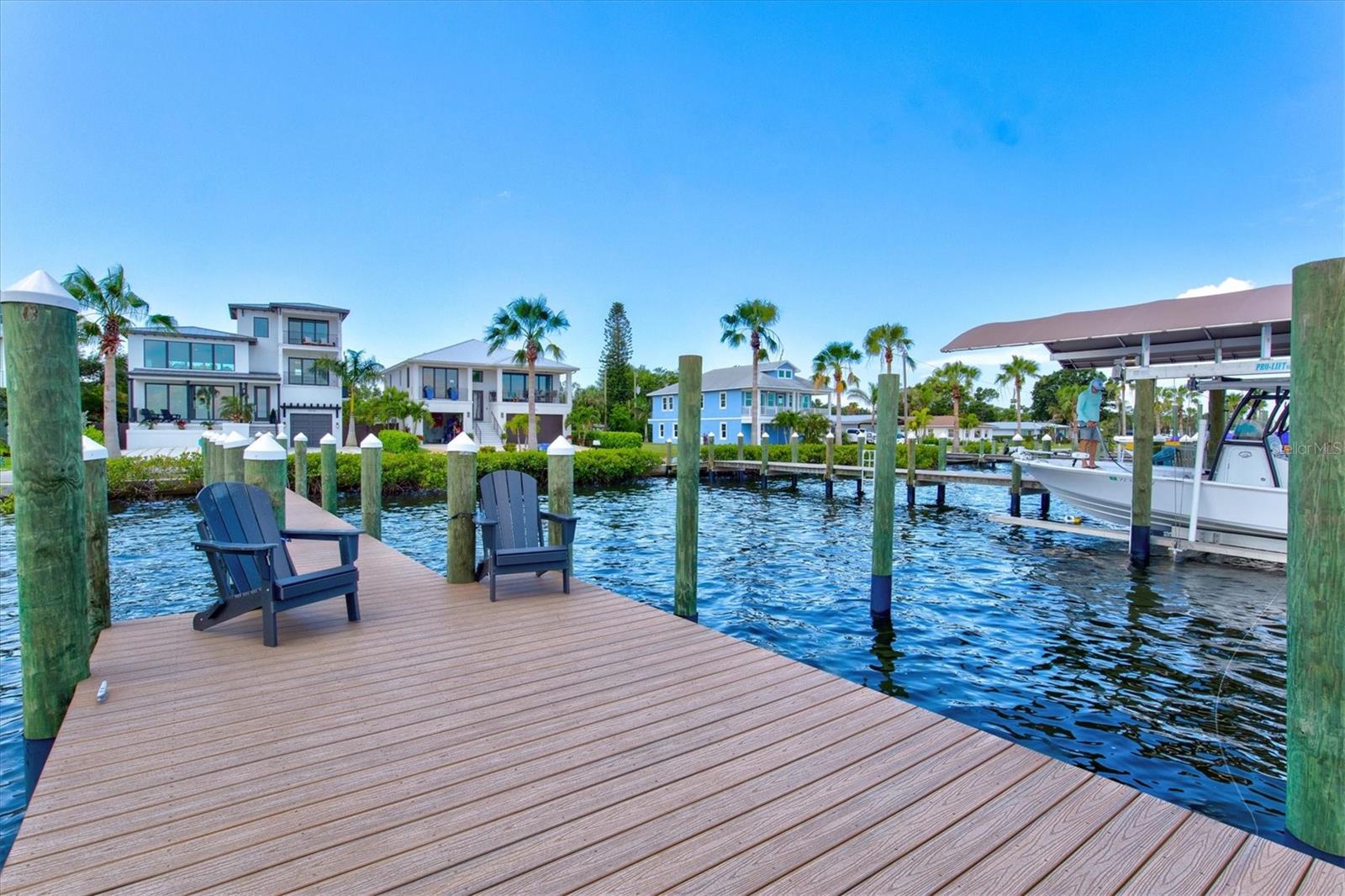 1914 RIVERSIDE DRIVE E, Bradenton, FL 34208