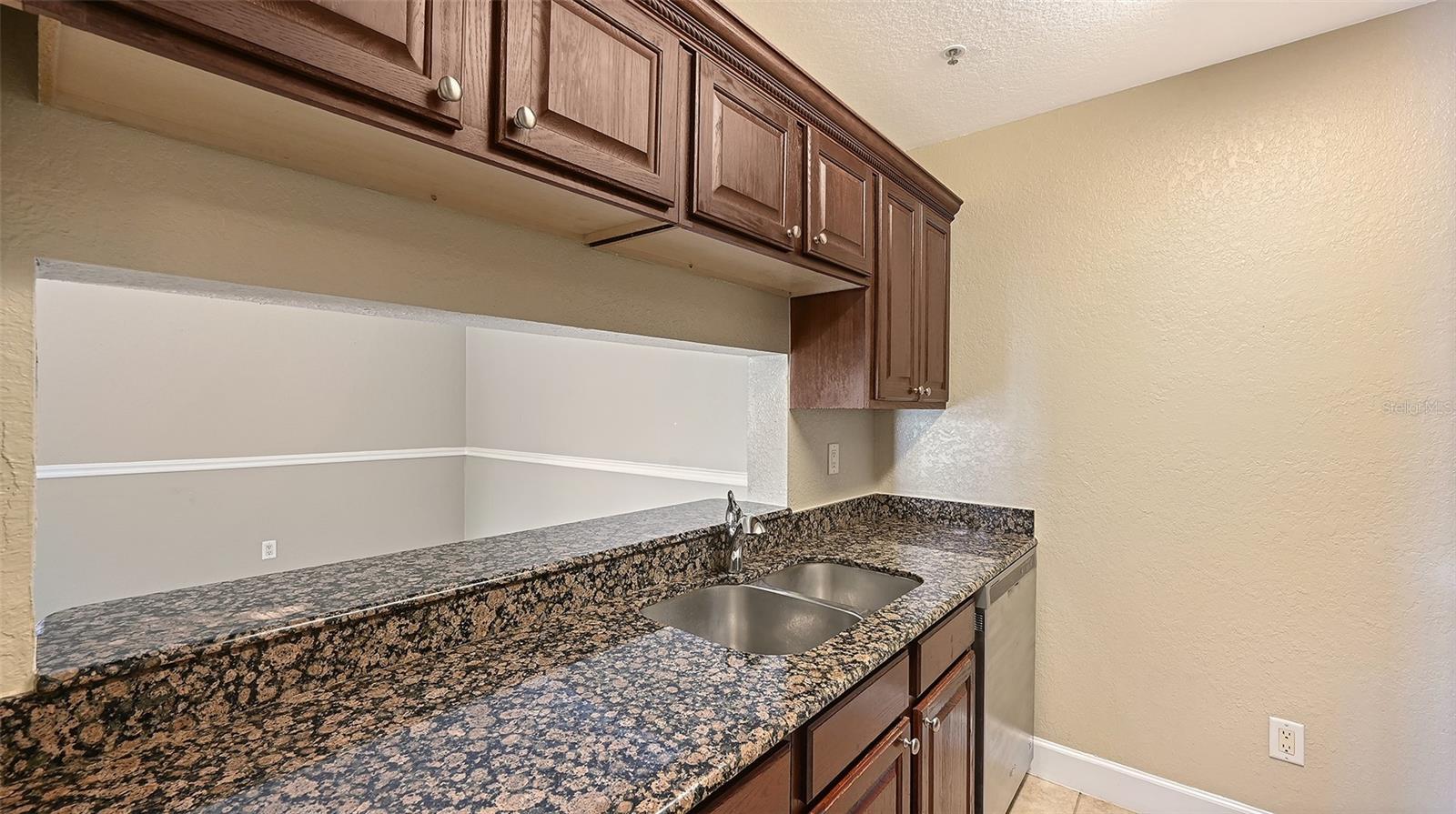 Kitchen Sink, Breakfast Bar,