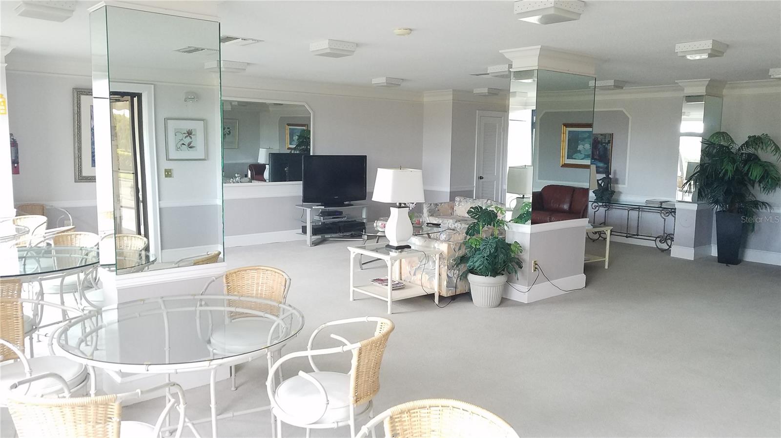 Social room