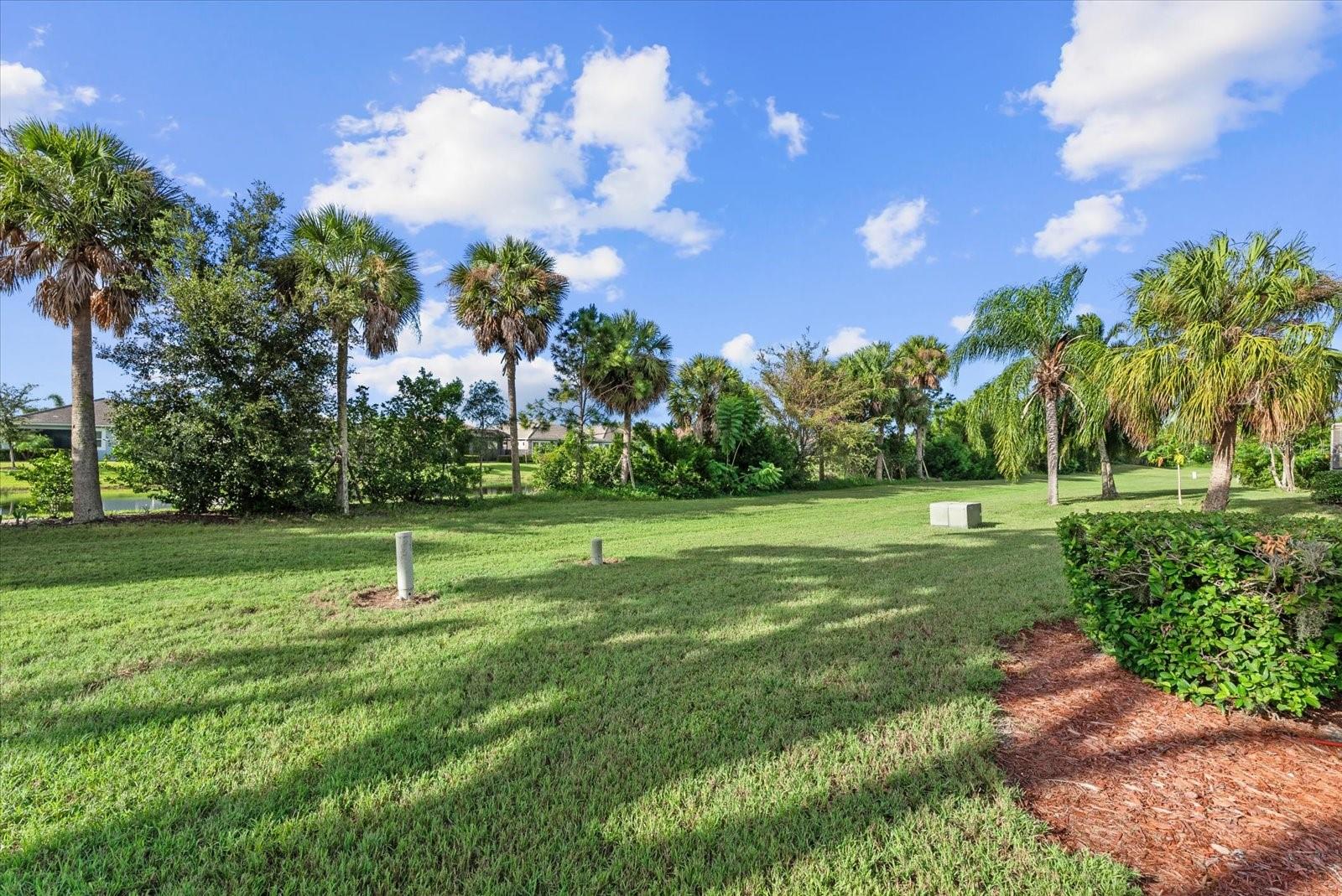6218 DRAW LANE, #5 BLD, Sarasota, FL 34238