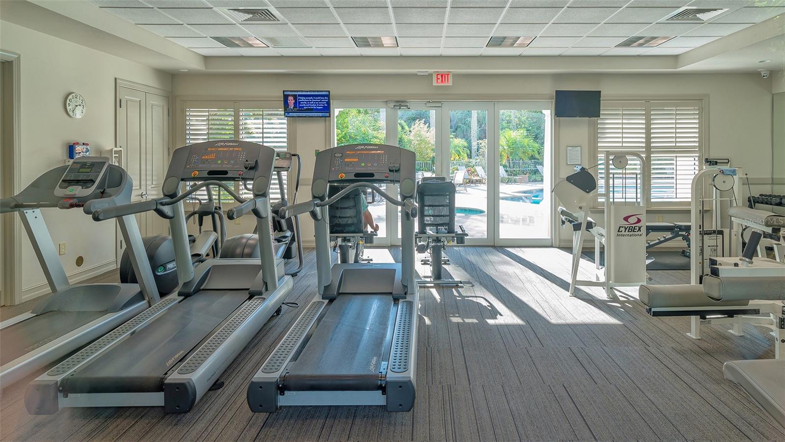 The Oaks' fitness facilities complement an active lifestyle with convenient wellness and exercise options.
