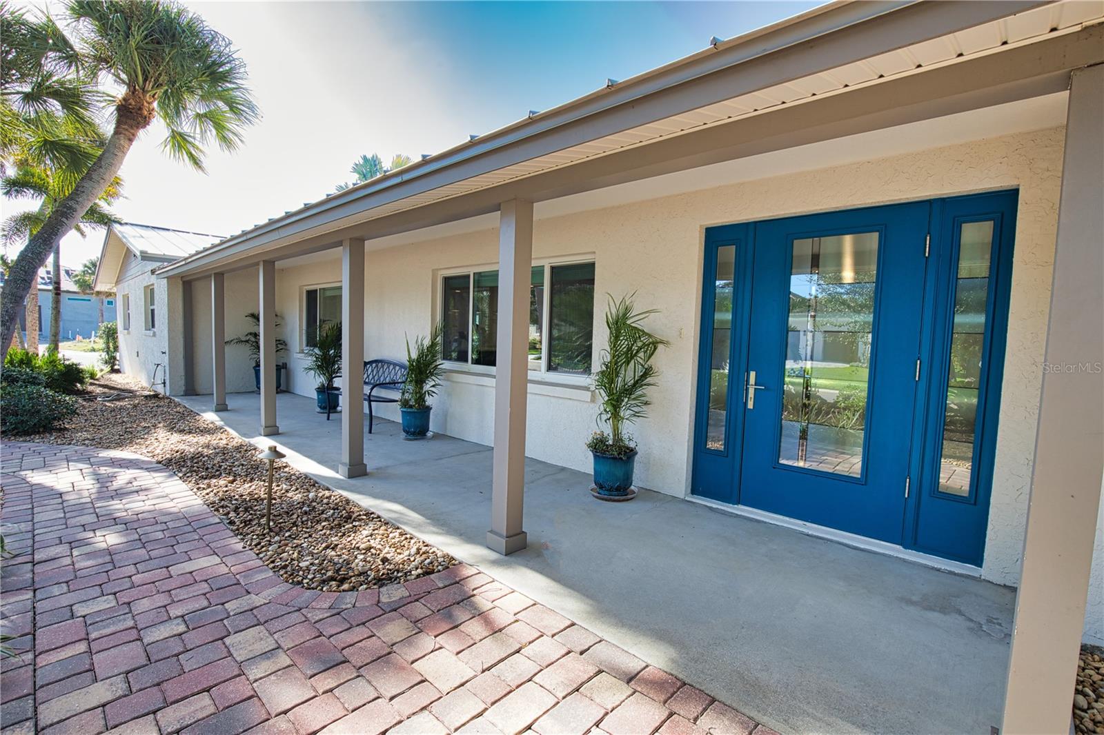 Covered Front Entry Covered Front Entry