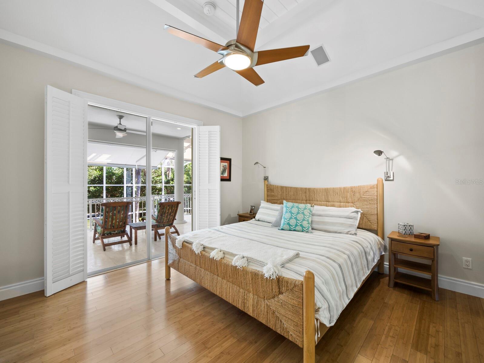 550 NORTON STREET, Longboat Key, FL 34228