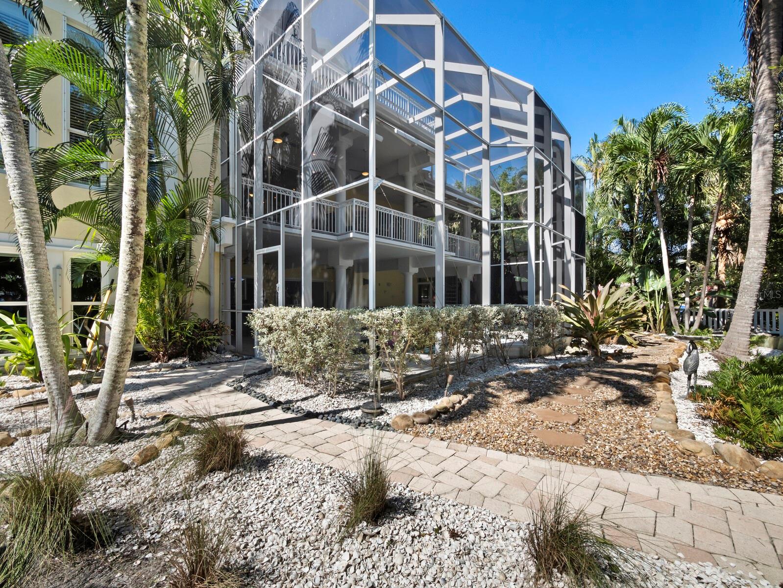 550 NORTON STREET, Longboat Key, FL 34228