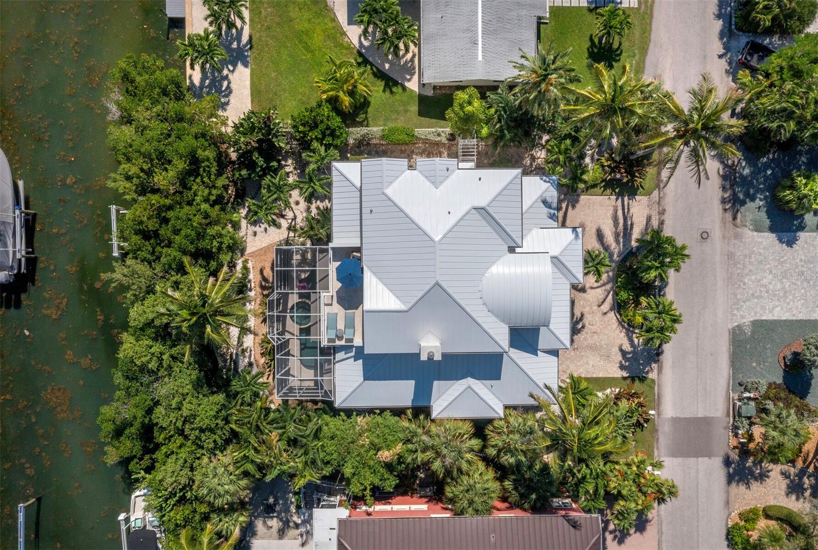550 NORTON STREET, Longboat Key, FL 34228