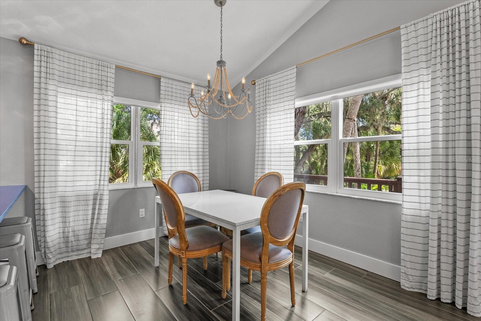 3376 S SECLUSION DRIVE, Sarasota, FL 34239