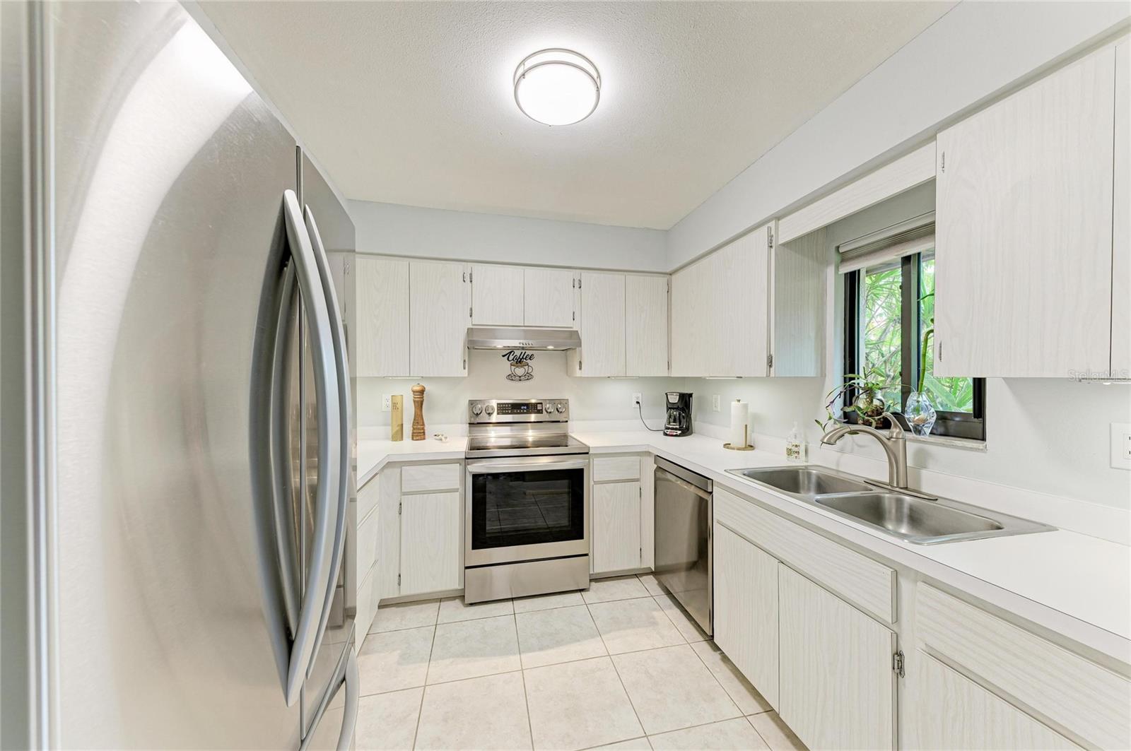 6600 DRAW LANE, #116, Sarasota, FL 34238