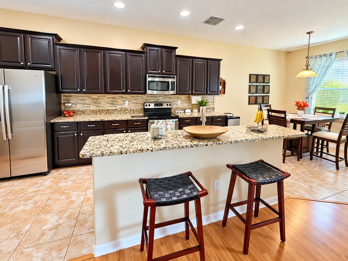 3748 ROUND TABLE COURT, Land O Lakes, FL 34638