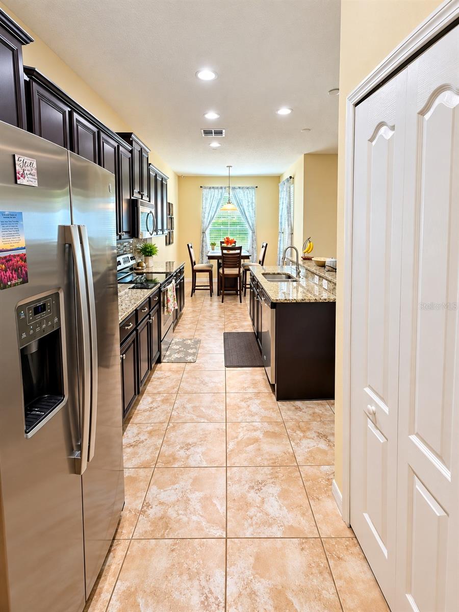 3748 ROUND TABLE COURT, Land O Lakes, FL 34638