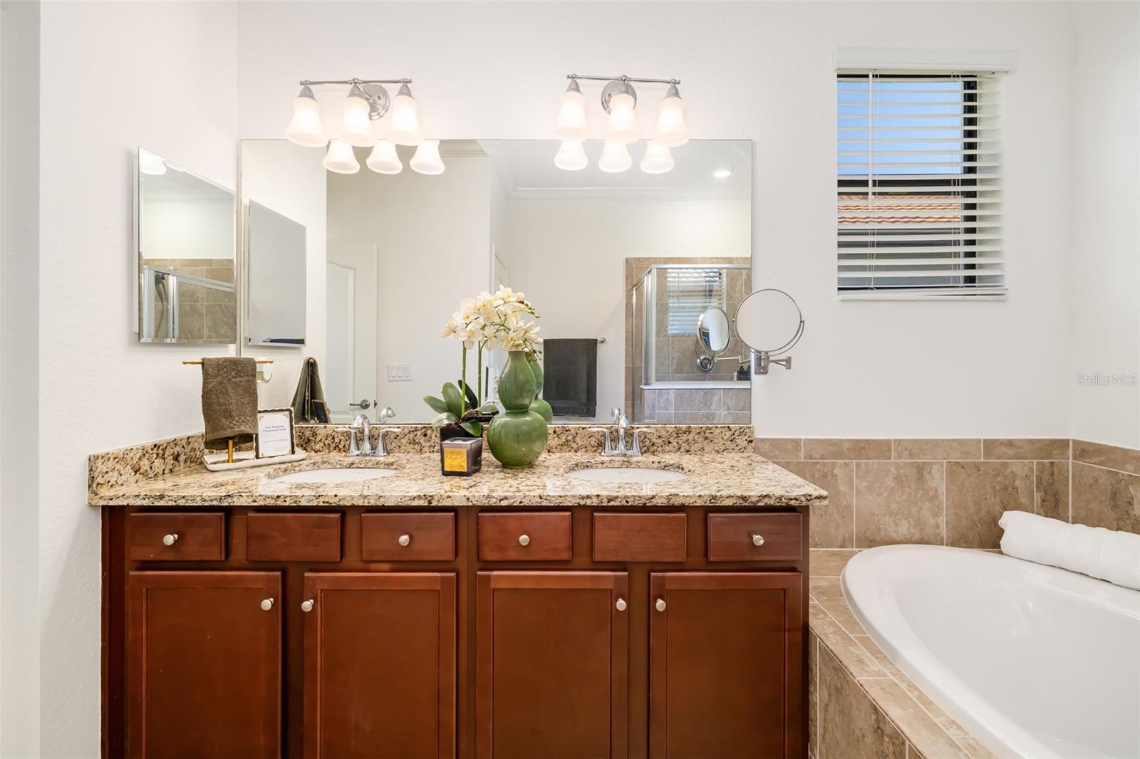 4602 ROYAL DORNOCH CIRCLE, Bradenton, FL 34211