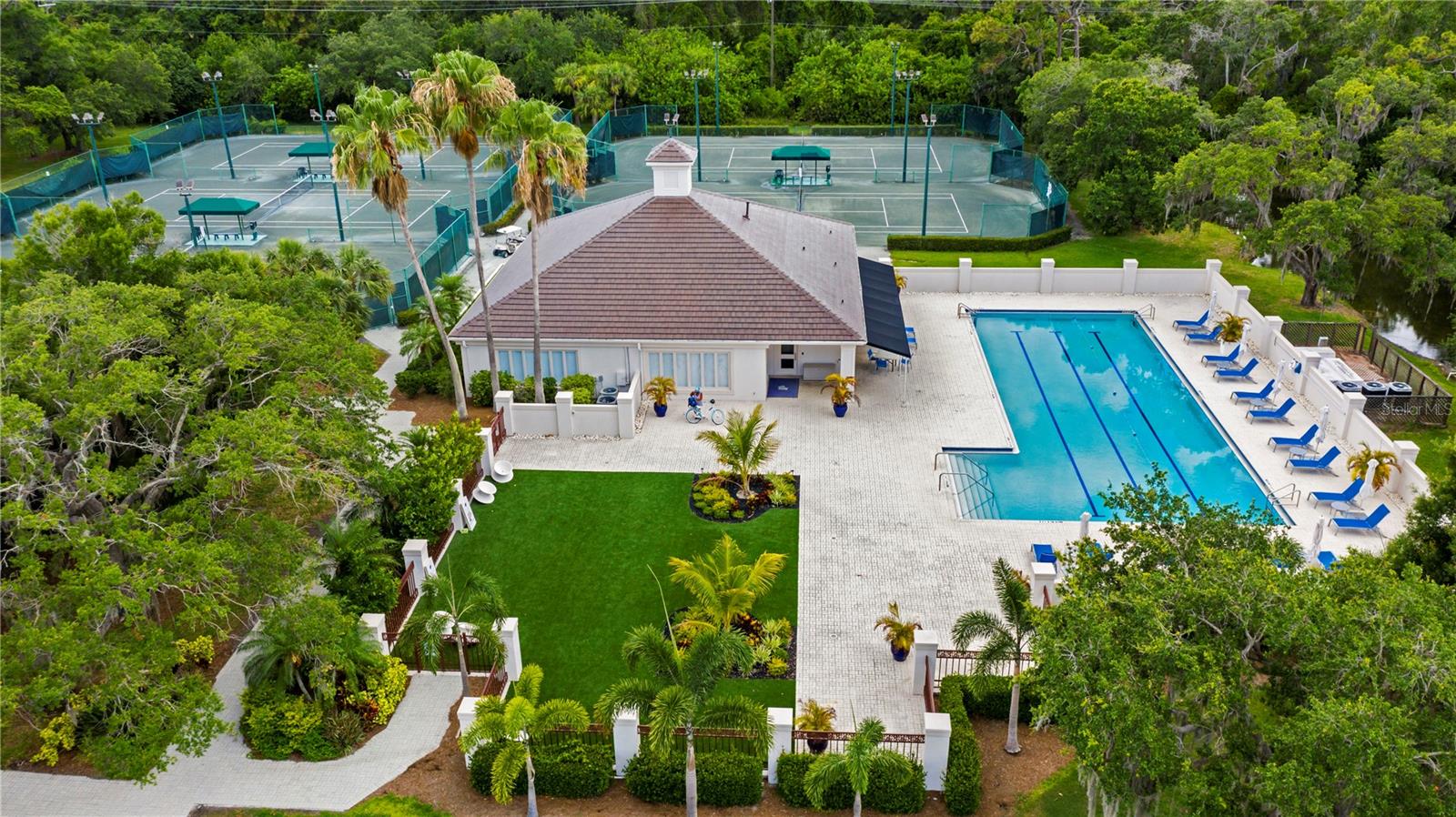 4602 ROYAL DORNOCH CIRCLE, Bradenton, FL 34211