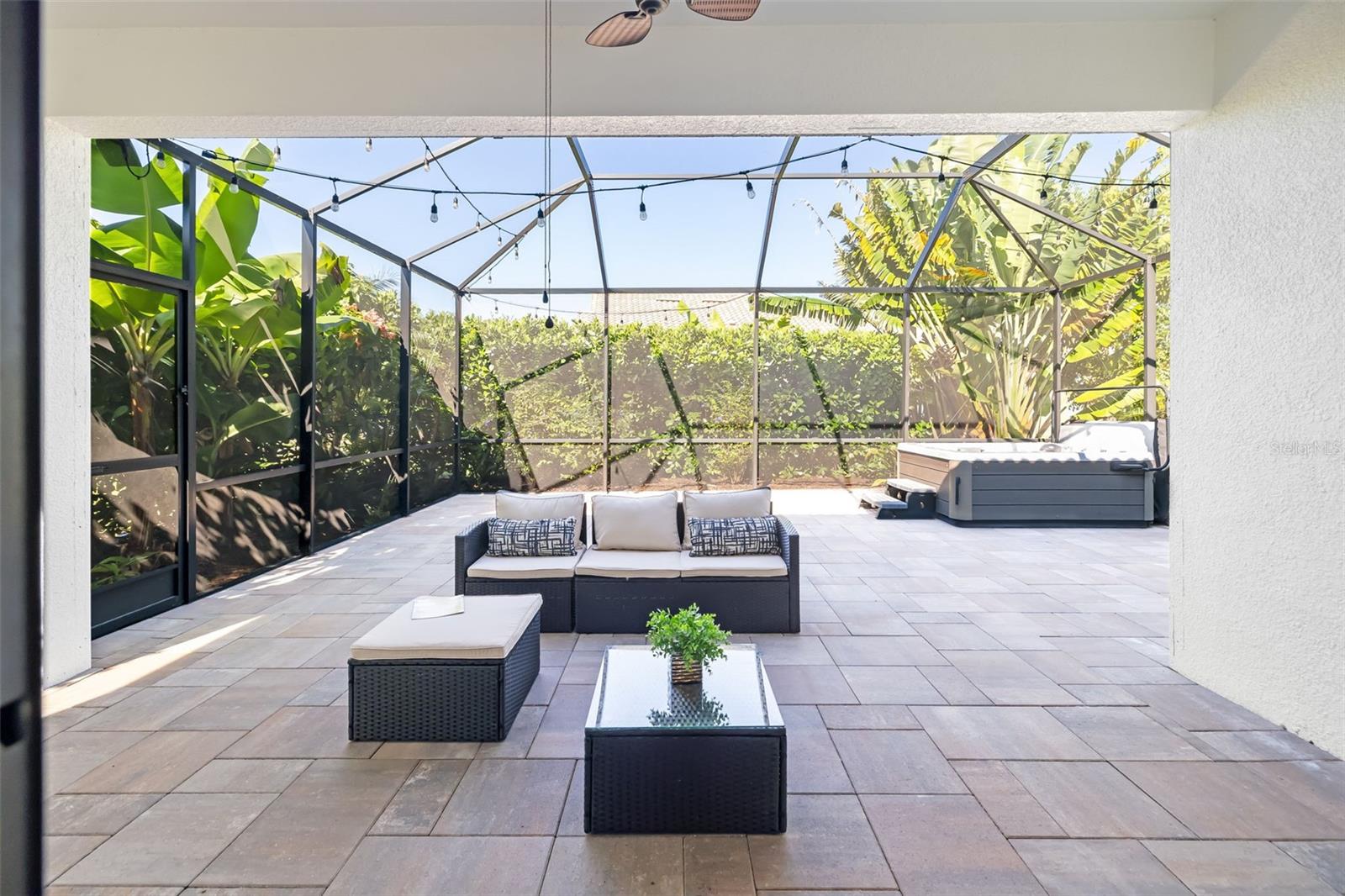 Exntended lanai