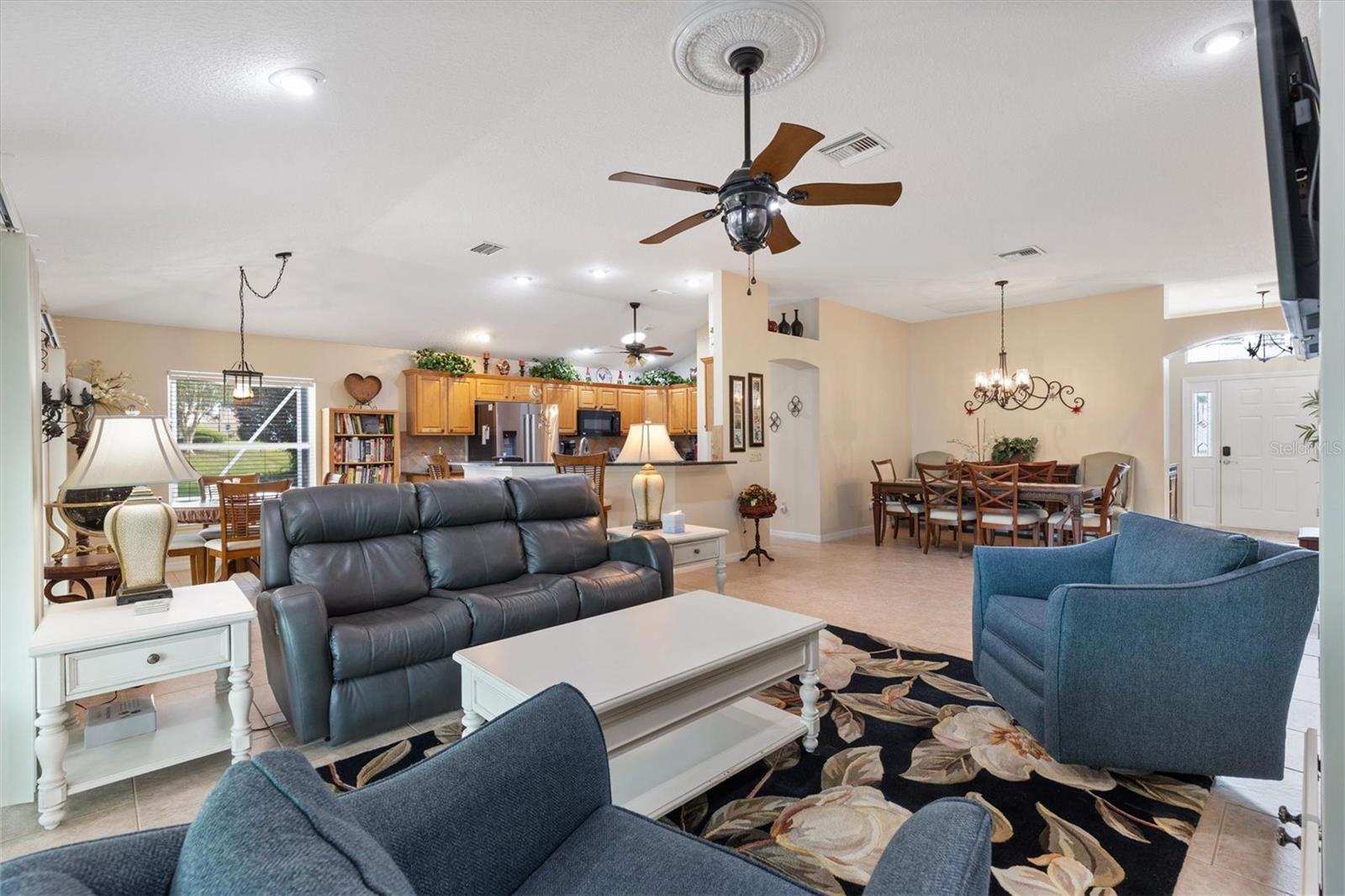 17765 SE 85TH CAUSTON COURT, The Villages, FL 32162