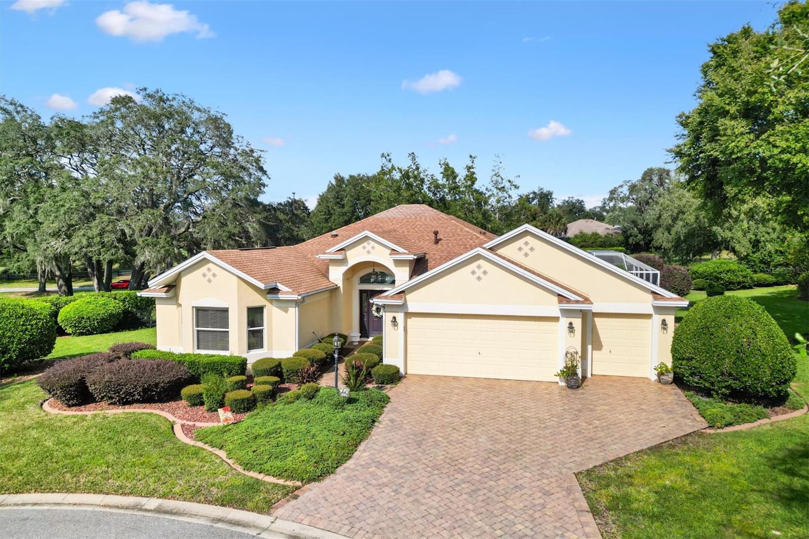 17765 SE 85TH CAUSTON COURT, The Villages, FL 32162 17765 SE 85TH CAUSTON COURT, The Villages, FL 32162