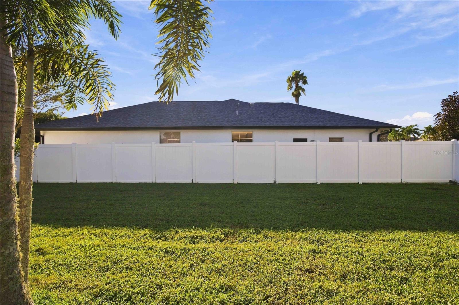 6274 AVENTURA DRIVE, Sarasota, FL 34241