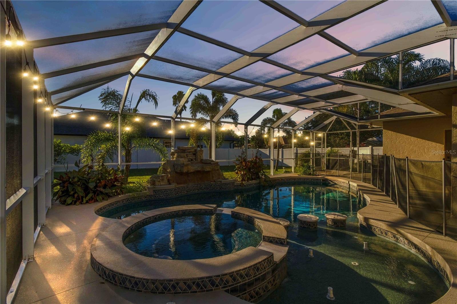 6274 AVENTURA DRIVE, Sarasota, FL 34241