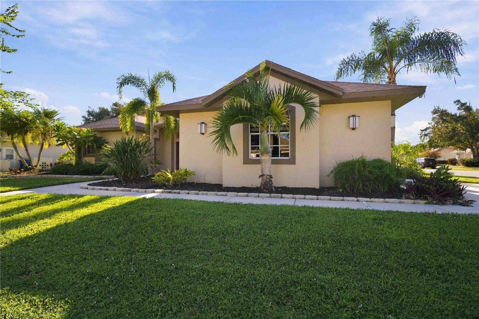 6274 AVENTURA DRIVE, Sarasota, FL 34241