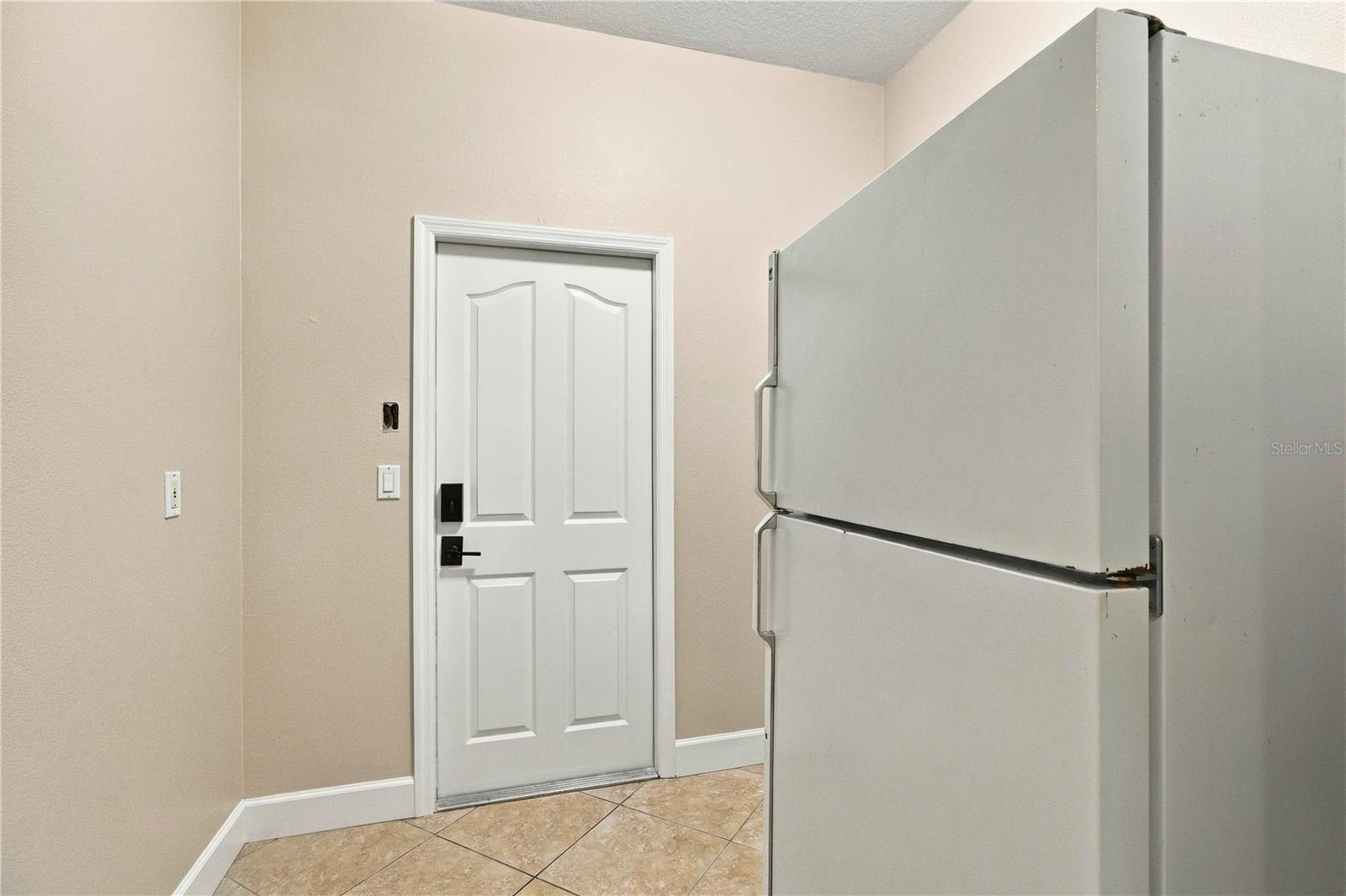 6274 AVENTURA DRIVE, Sarasota, FL 34241