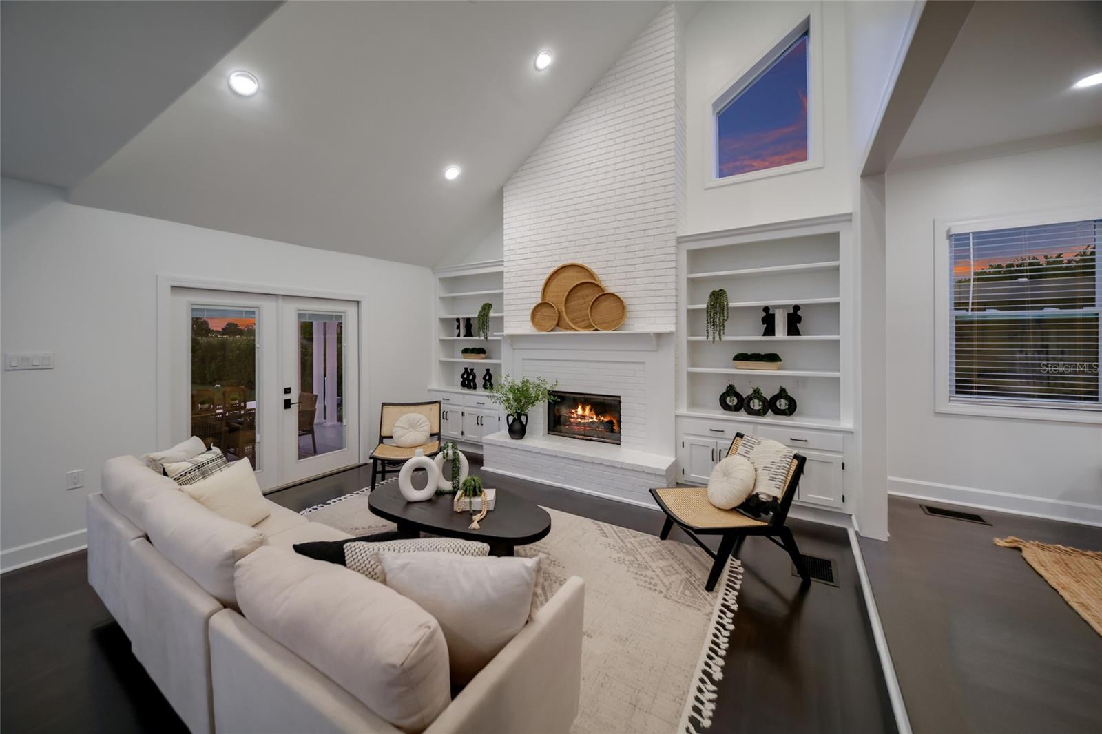 Tall vaulted ceilings in the family room.
