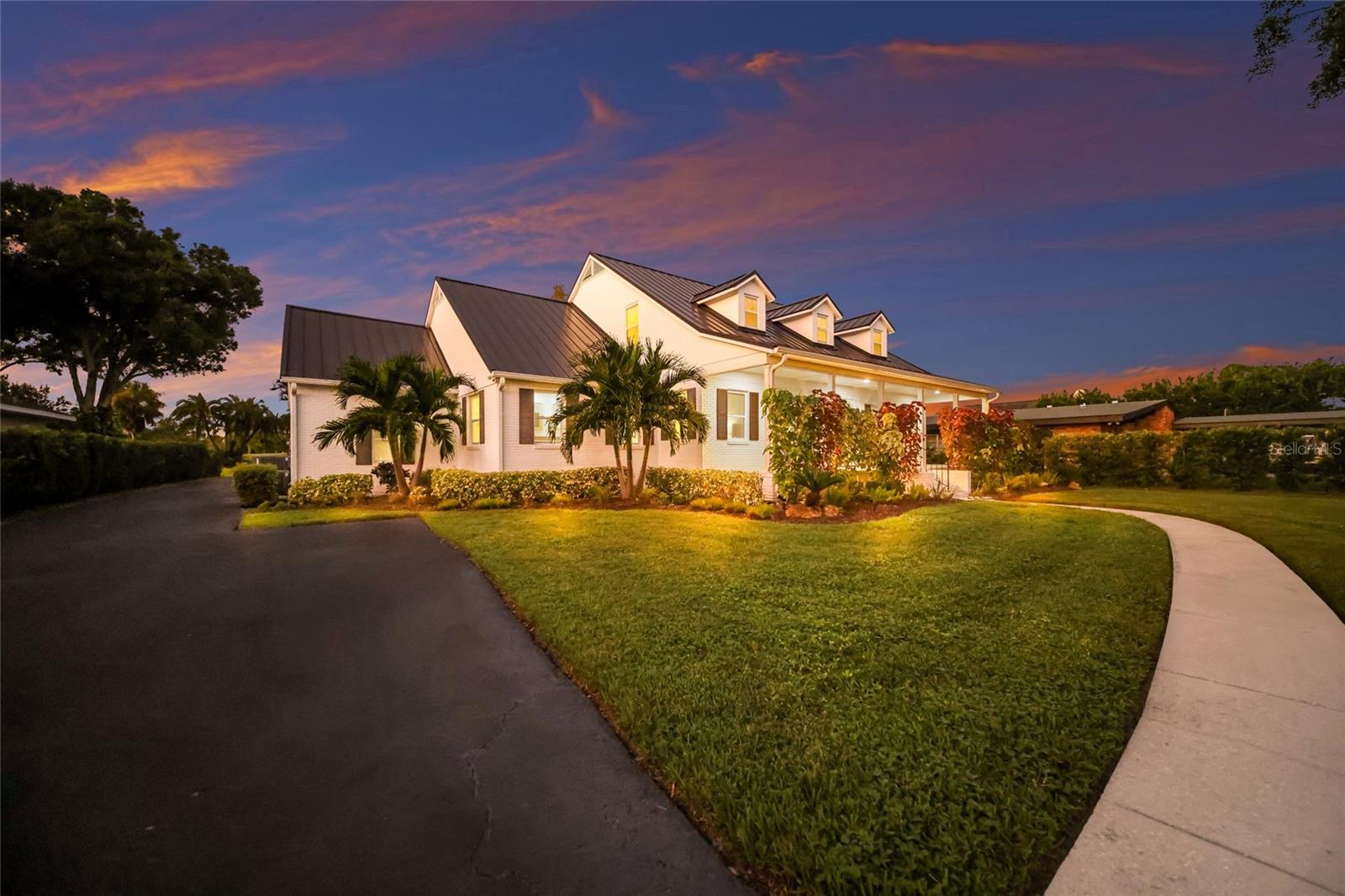 Large yard and wonderful curb appeal.