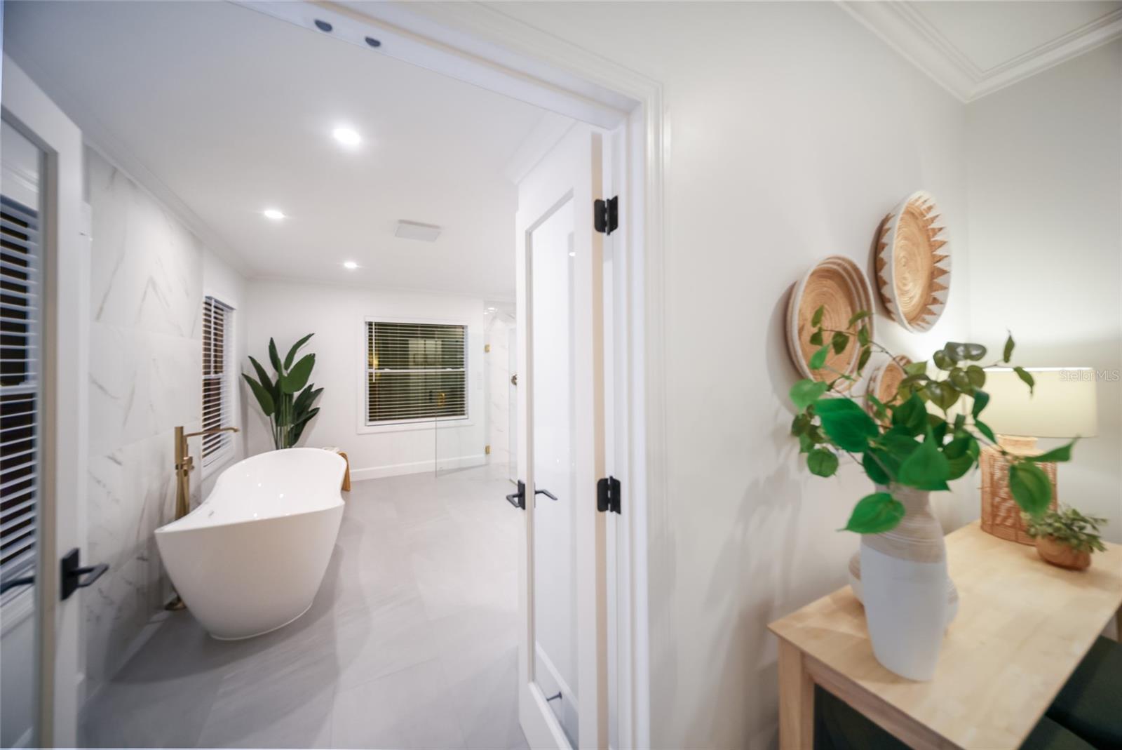 Primary ensuite bath room