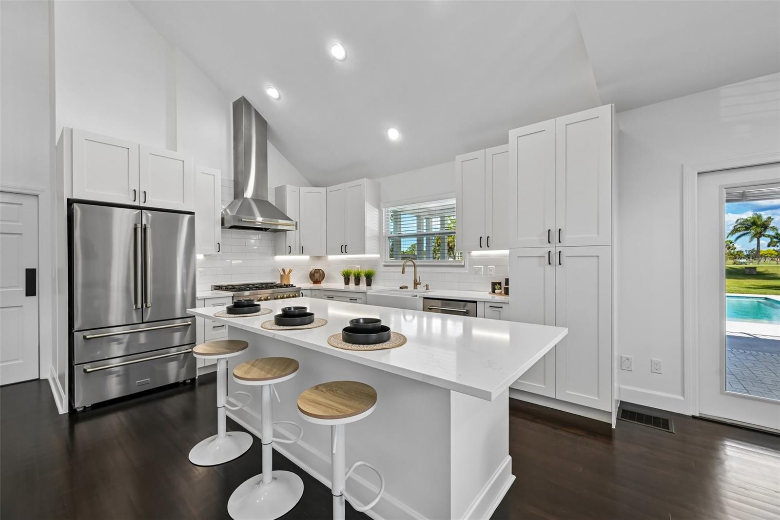 Room for everyone to cook together!