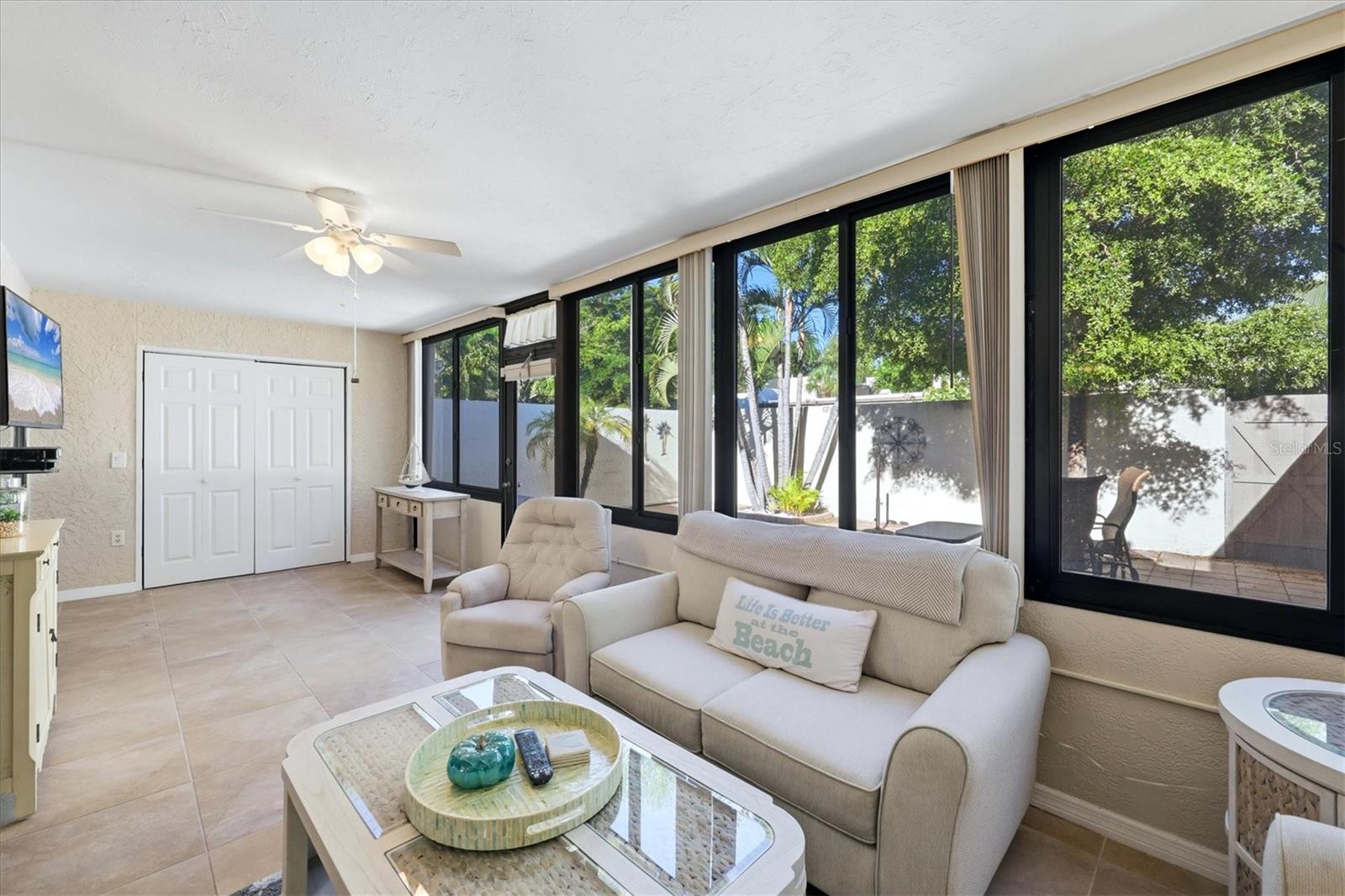 753 OAKVIEW DRIVE, Bradenton, FL 34210