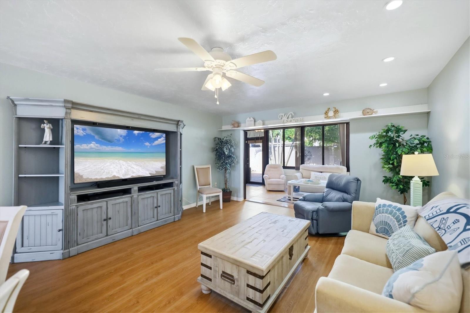 753 OAKVIEW DRIVE, Bradenton, FL 34210