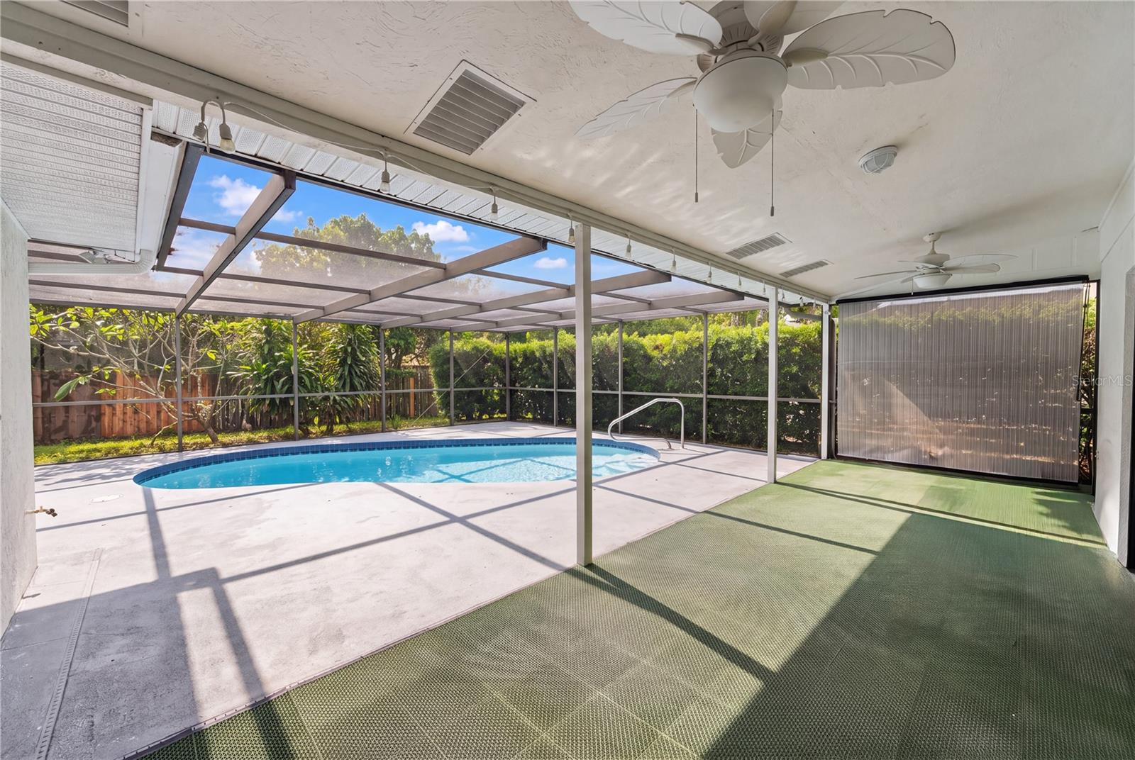 2014 COUNTRY MEADOWS LANE, Sarasota, FL 34235