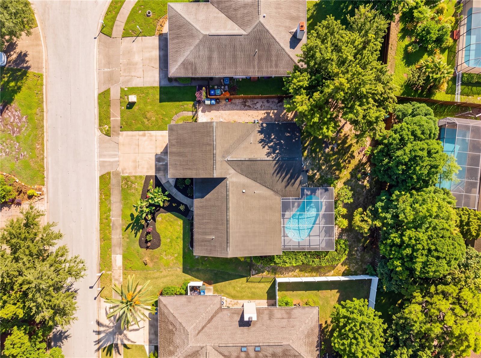 2014 COUNTRY MEADOWS LANE, Sarasota, FL 34235