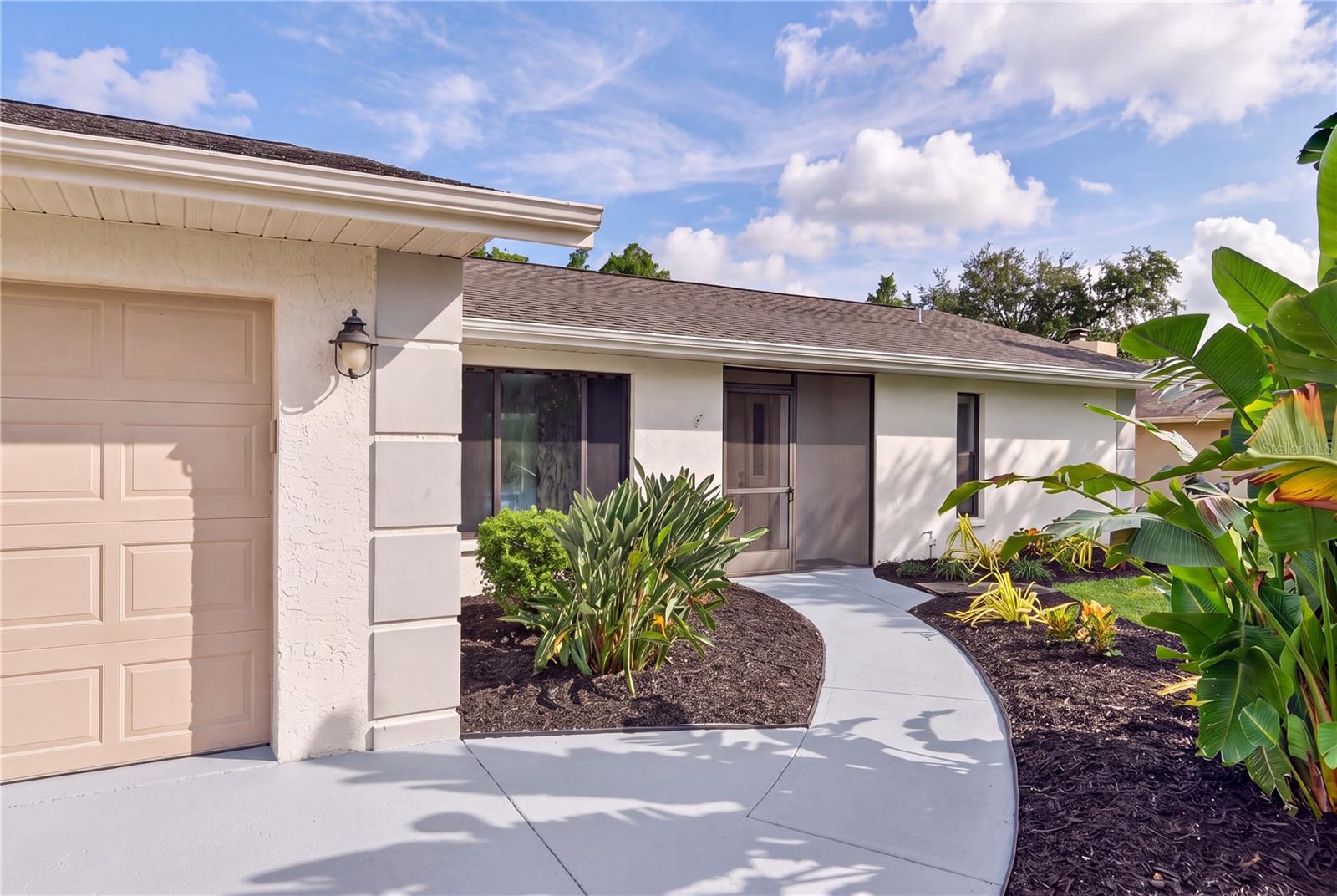 2014 COUNTRY MEADOWS LANE, Sarasota, FL 34235