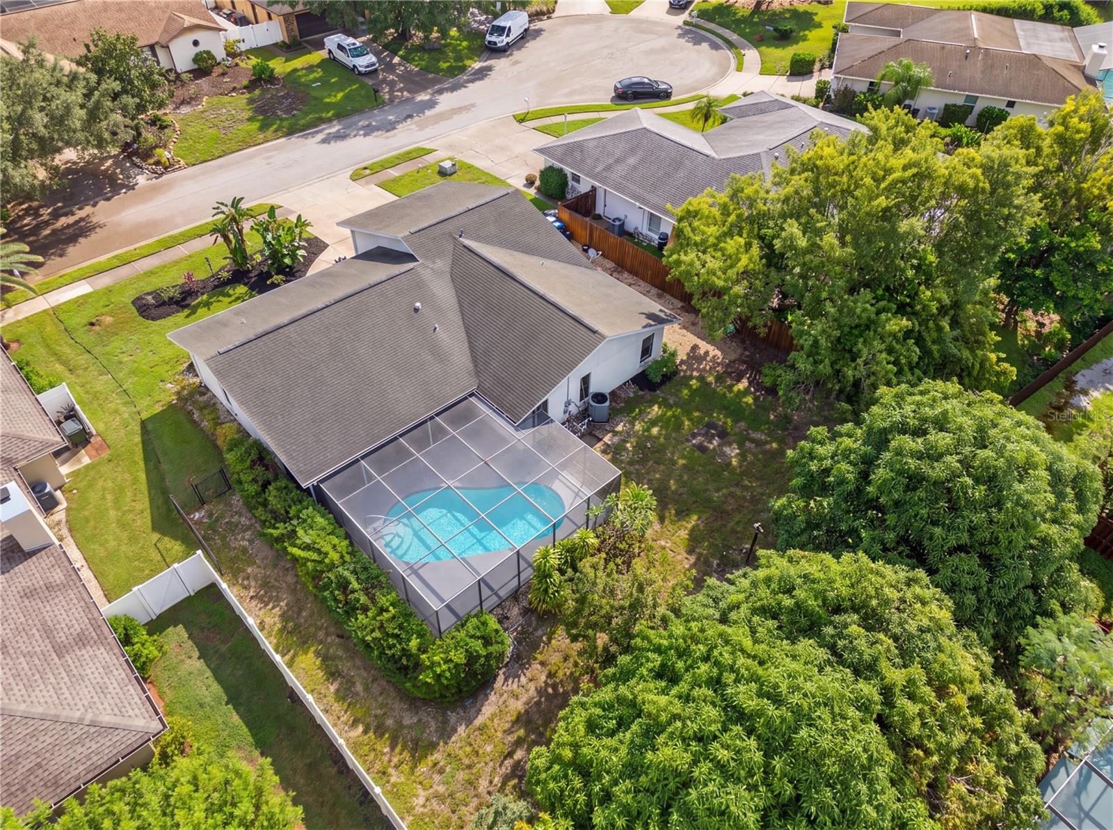 2014 COUNTRY MEADOWS LANE, Sarasota, FL 34235