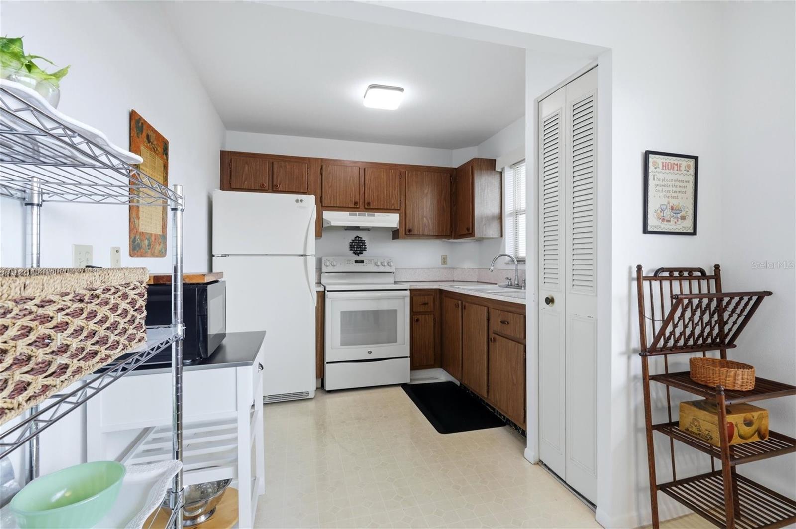 4440 IRONWOOD CIRCLE, #409D, Bradenton, FL 34209
