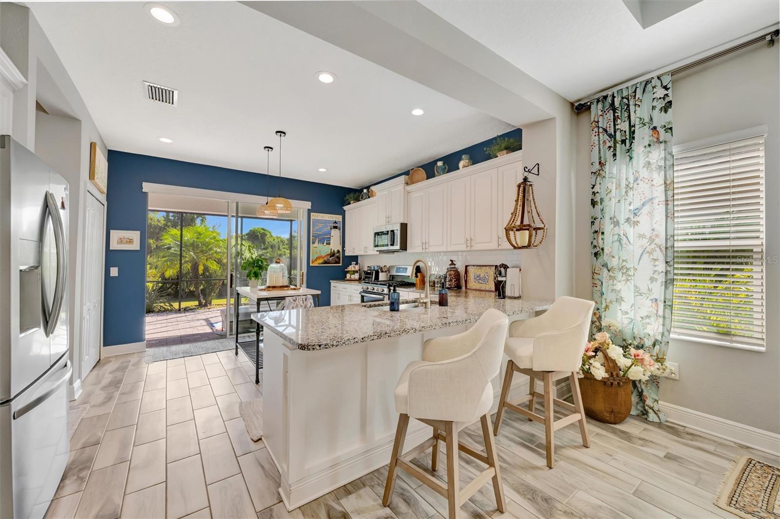 Chef's kitchen designed for convenience Chef's kitchen designed for convenience