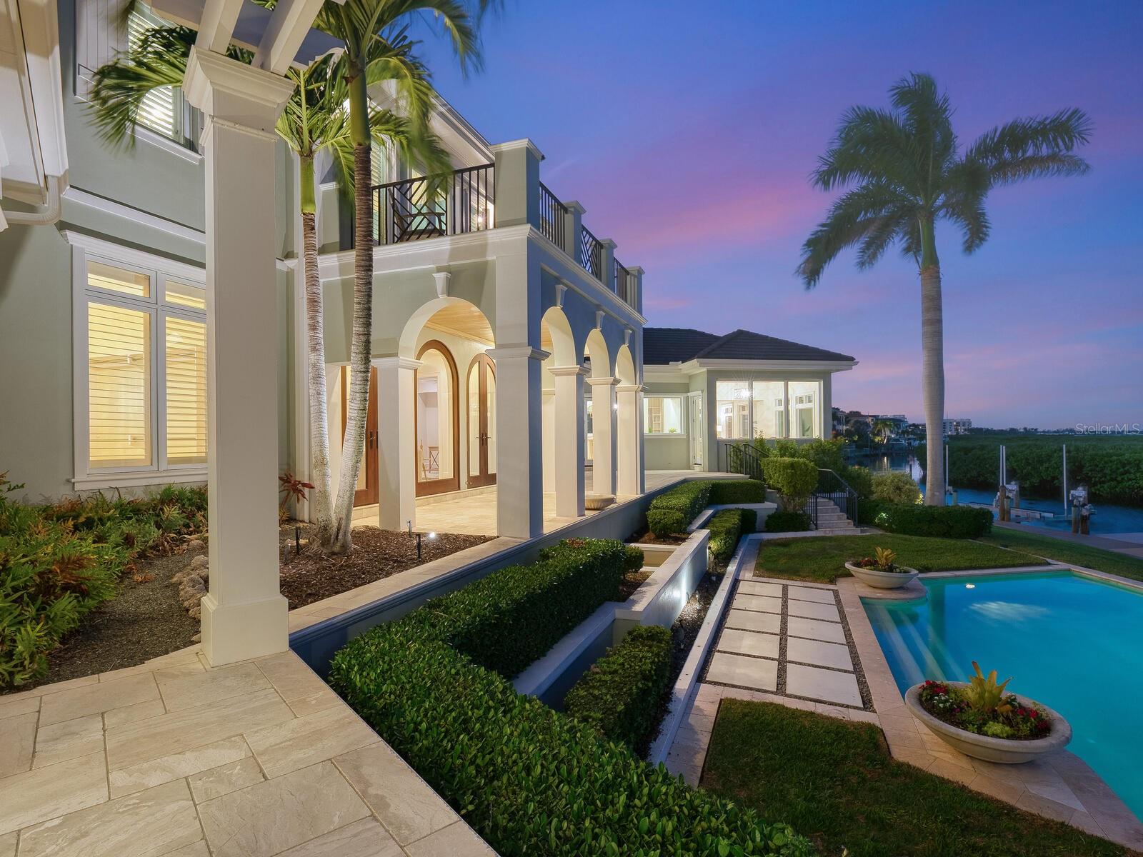 560 HARBOR POINT ROAD, Longboat Key, FL 34228