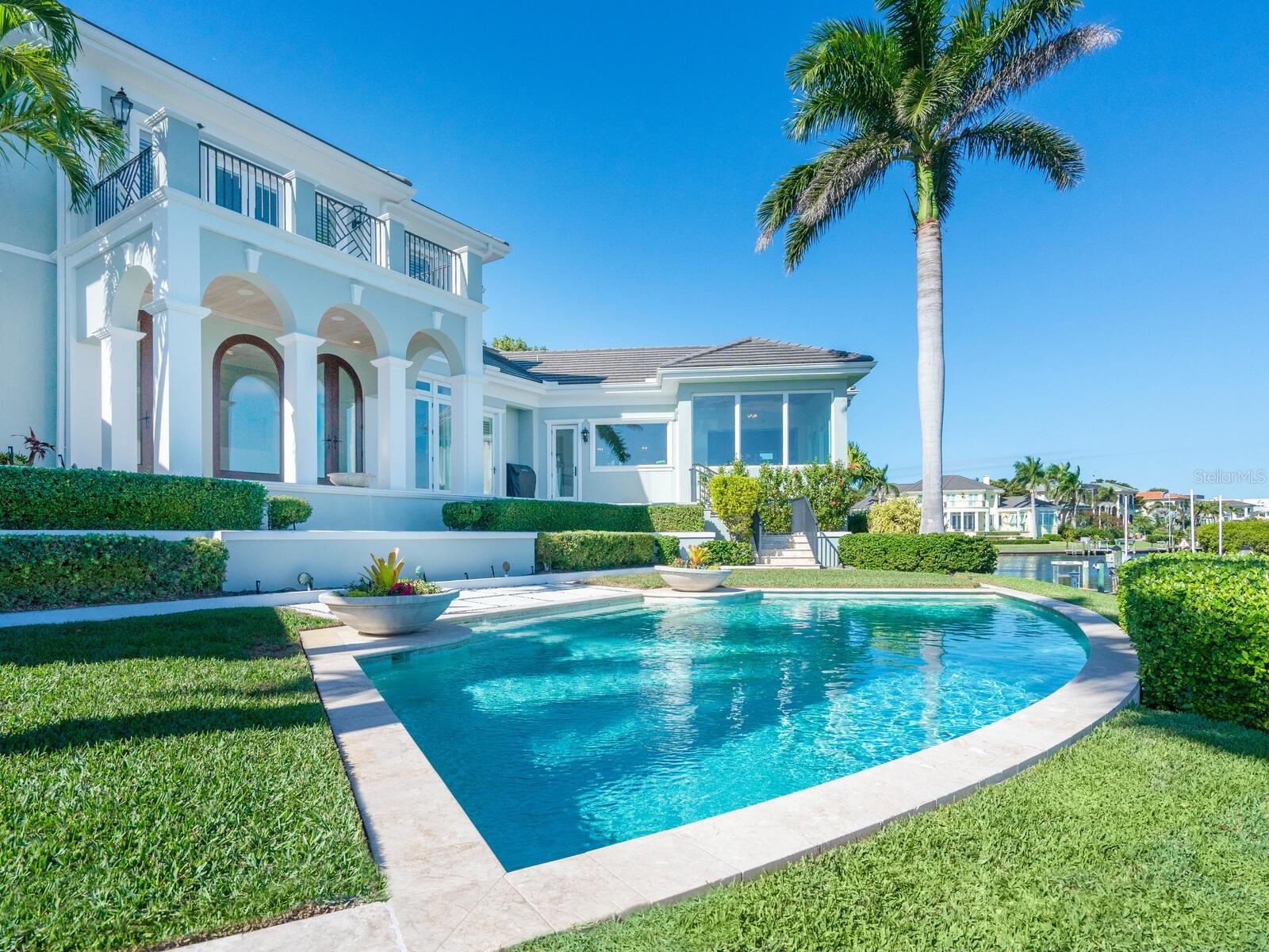 560 HARBOR POINT ROAD, Longboat Key, FL 34228