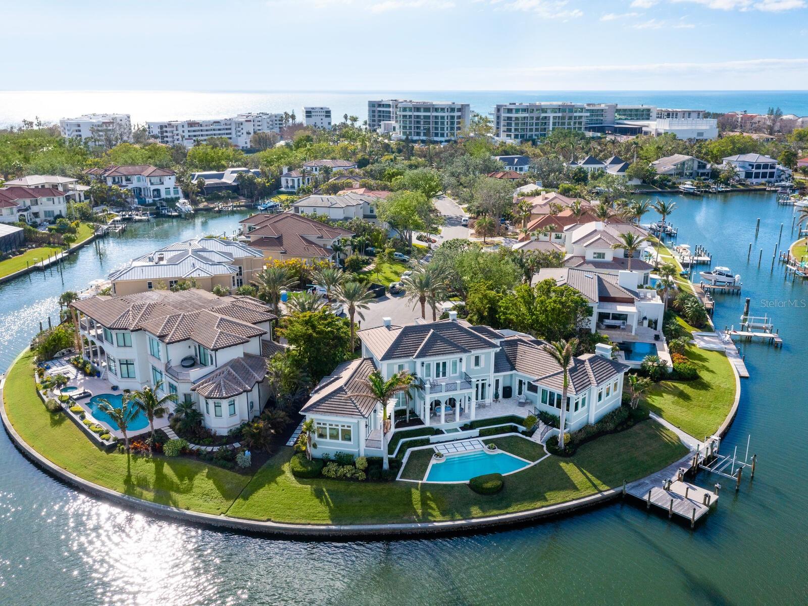 560 HARBOR POINT ROAD, Longboat Key, FL 34228
