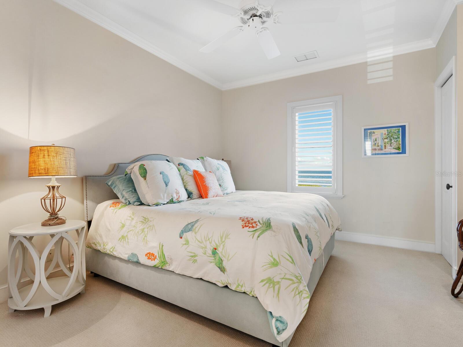 560 HARBOR POINT ROAD, Longboat Key, FL 34228