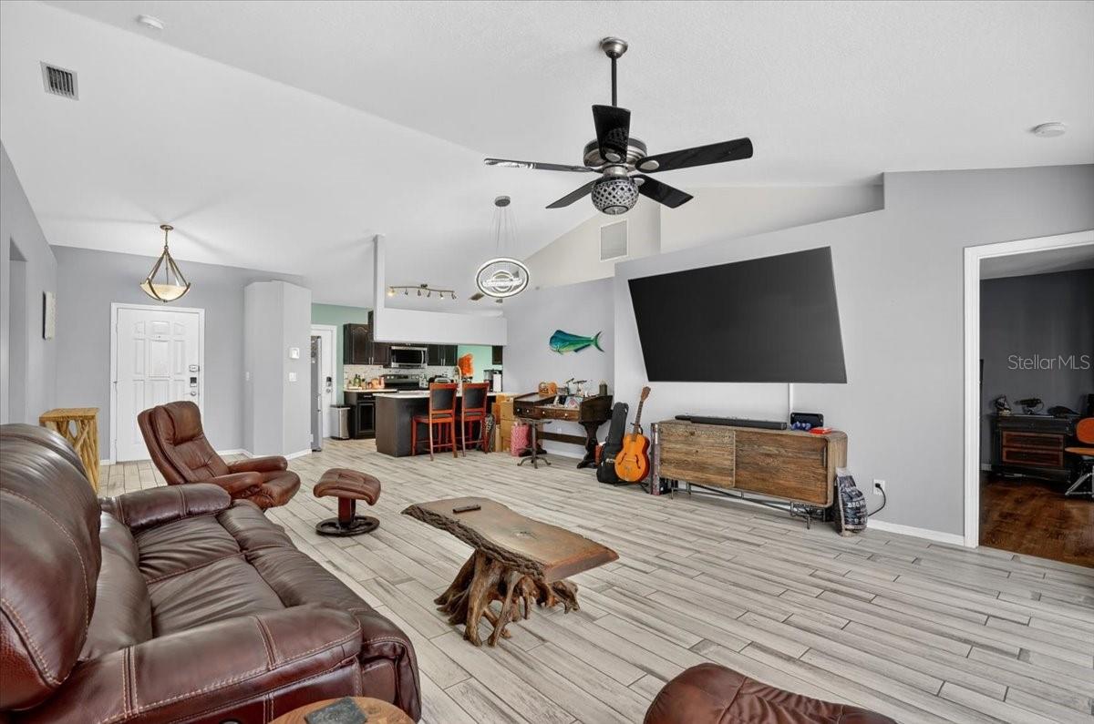 1881 SUMMER WALK CIRCLE, Sarasota, FL 34232 1881 SUMMER WALK CIRCLE, Sarasota, FL 34232