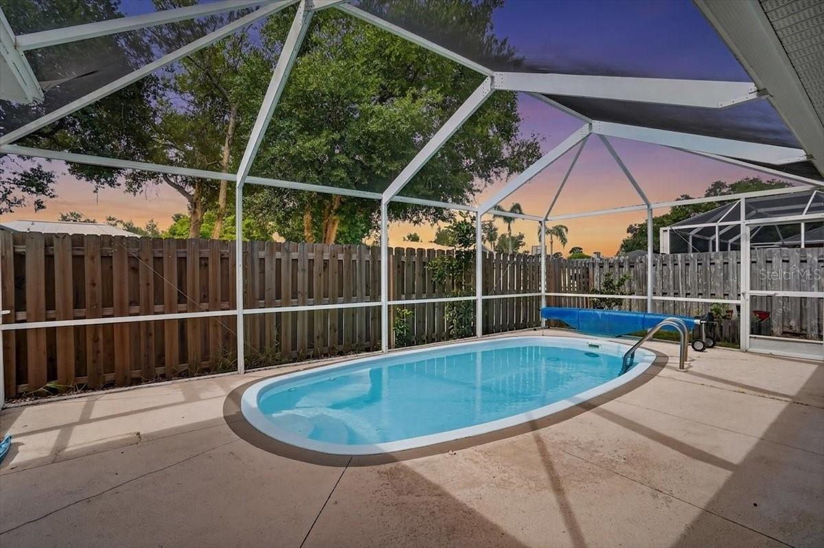 1881 SUMMER WALK CIRCLE, Sarasota, FL 34232