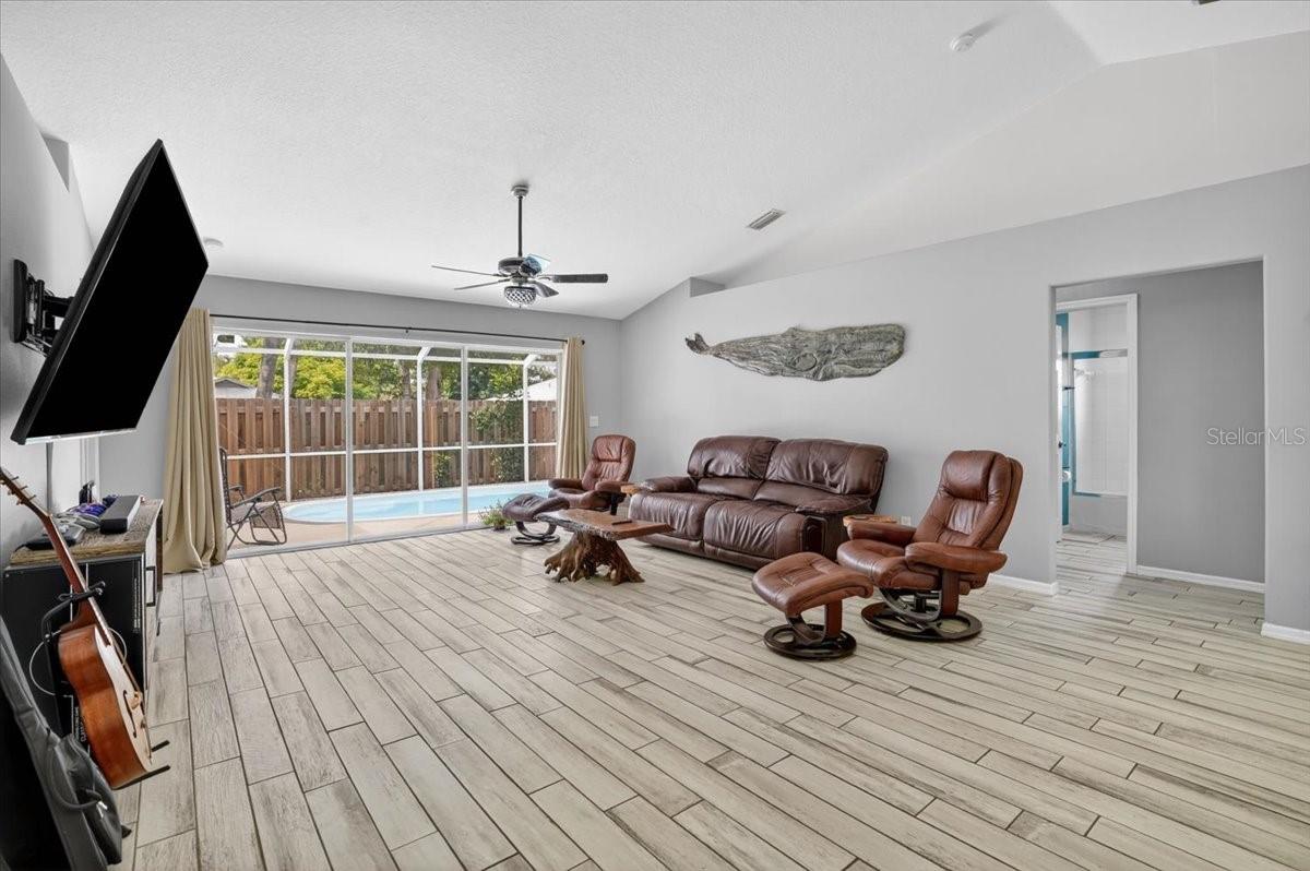 1881 SUMMER WALK CIRCLE, Sarasota, FL 34232 1881 SUMMER WALK CIRCLE, Sarasota, FL 34232