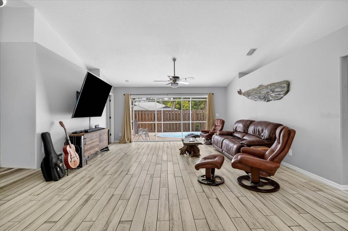 1881 SUMMER WALK CIRCLE, Sarasota, FL 34232 1881 SUMMER WALK CIRCLE, Sarasota, FL 34232