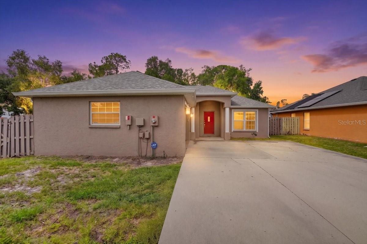 1881 SUMMER WALK CIRCLE, Sarasota, FL 34232 1881 SUMMER WALK CIRCLE, Sarasota, FL 34232