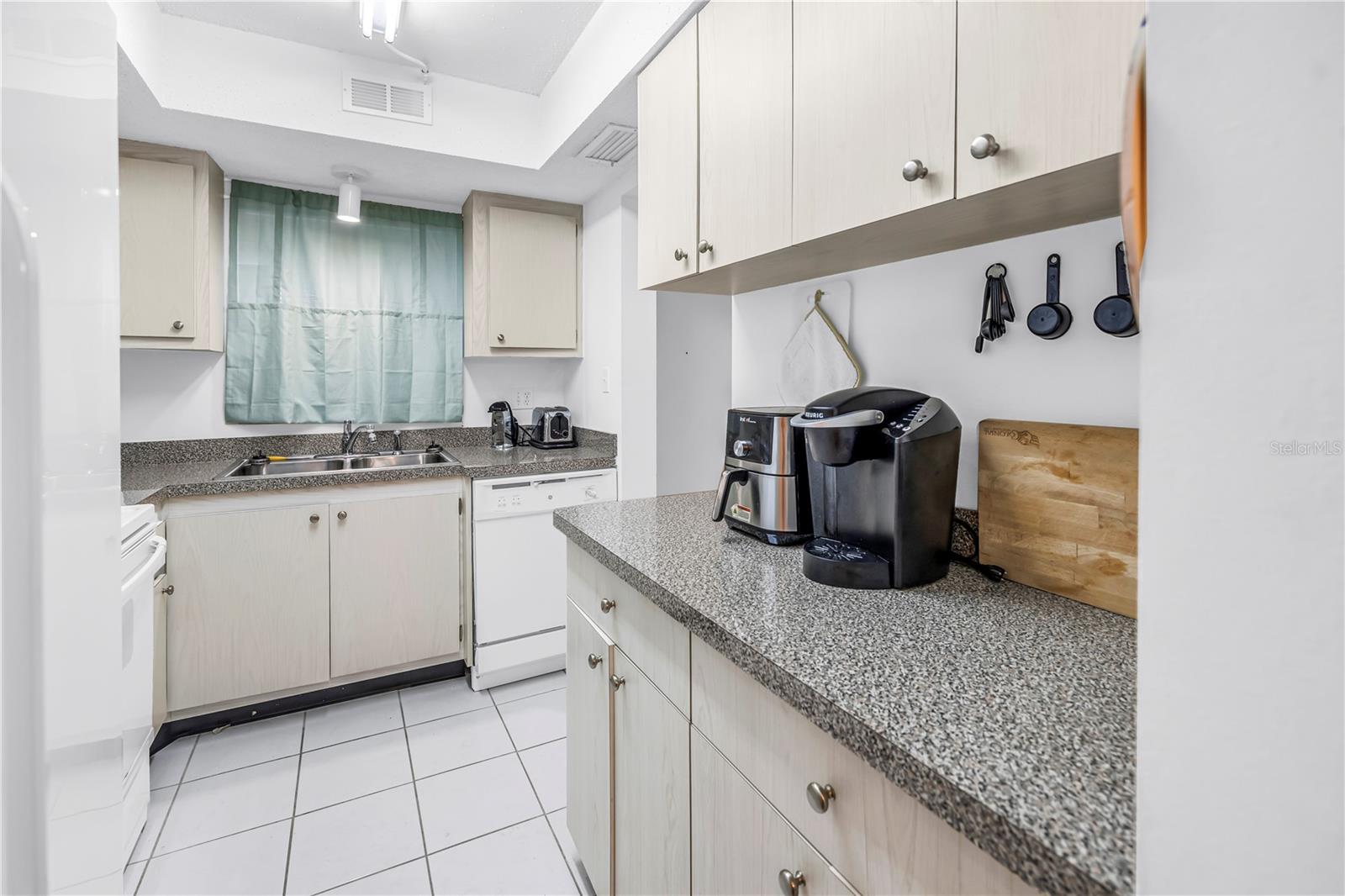 4137 HERON WAY, #204, Bradenton, FL 34205 4137 HERON WAY, #204, Bradenton, FL 34205