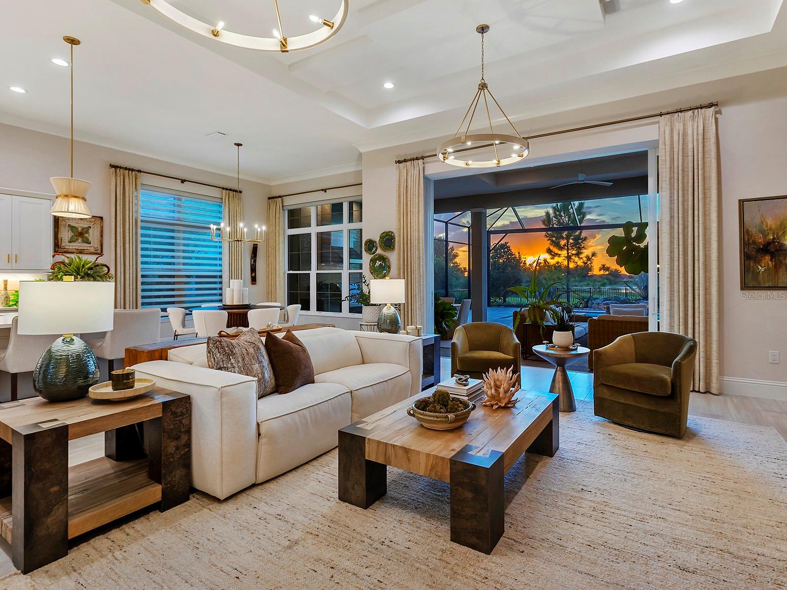 8242 PAVIA WAY, Lakewood Ranch, FL 34202