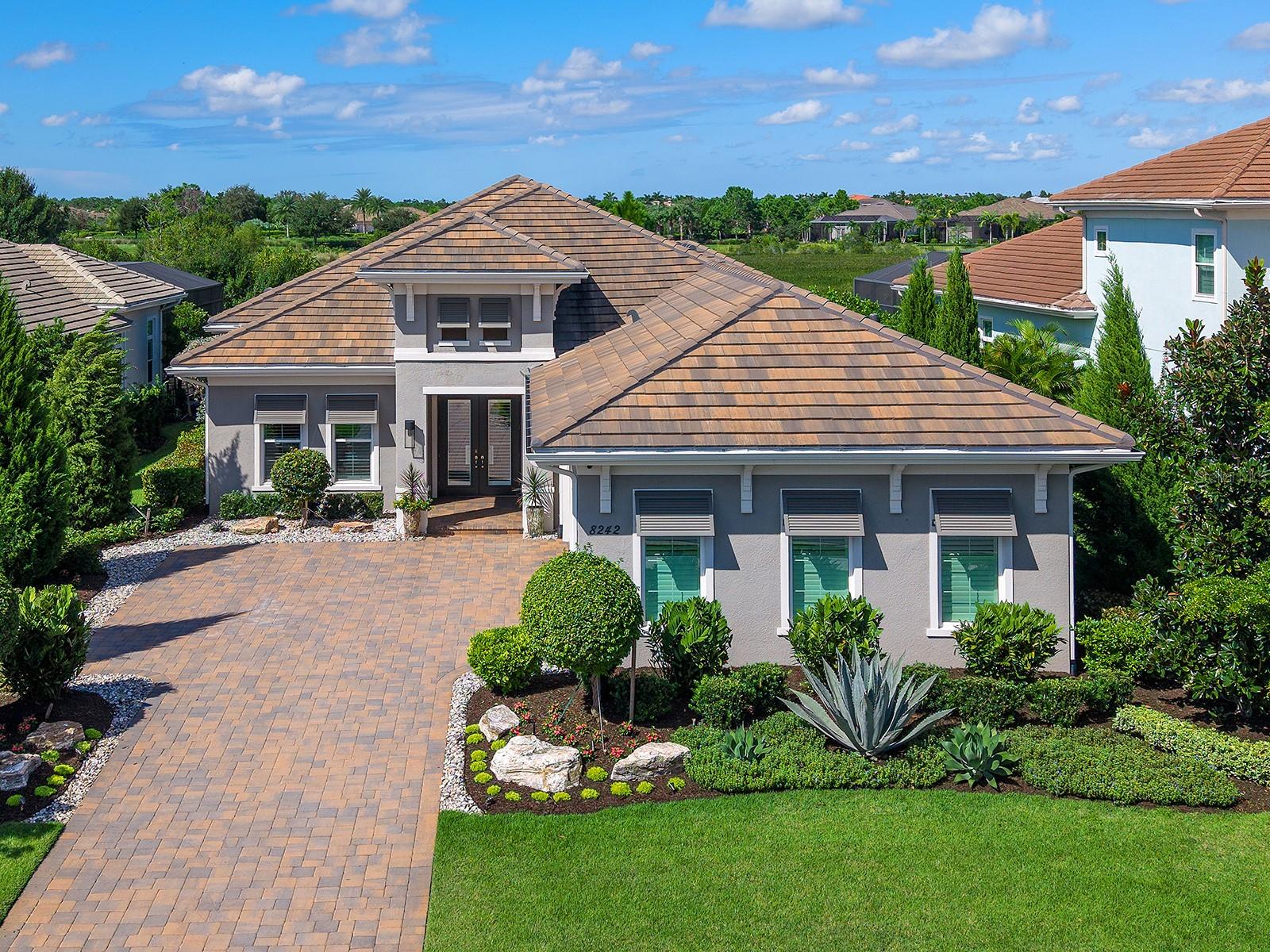 8242 PAVIA WAY, Lakewood Ranch, FL 34202