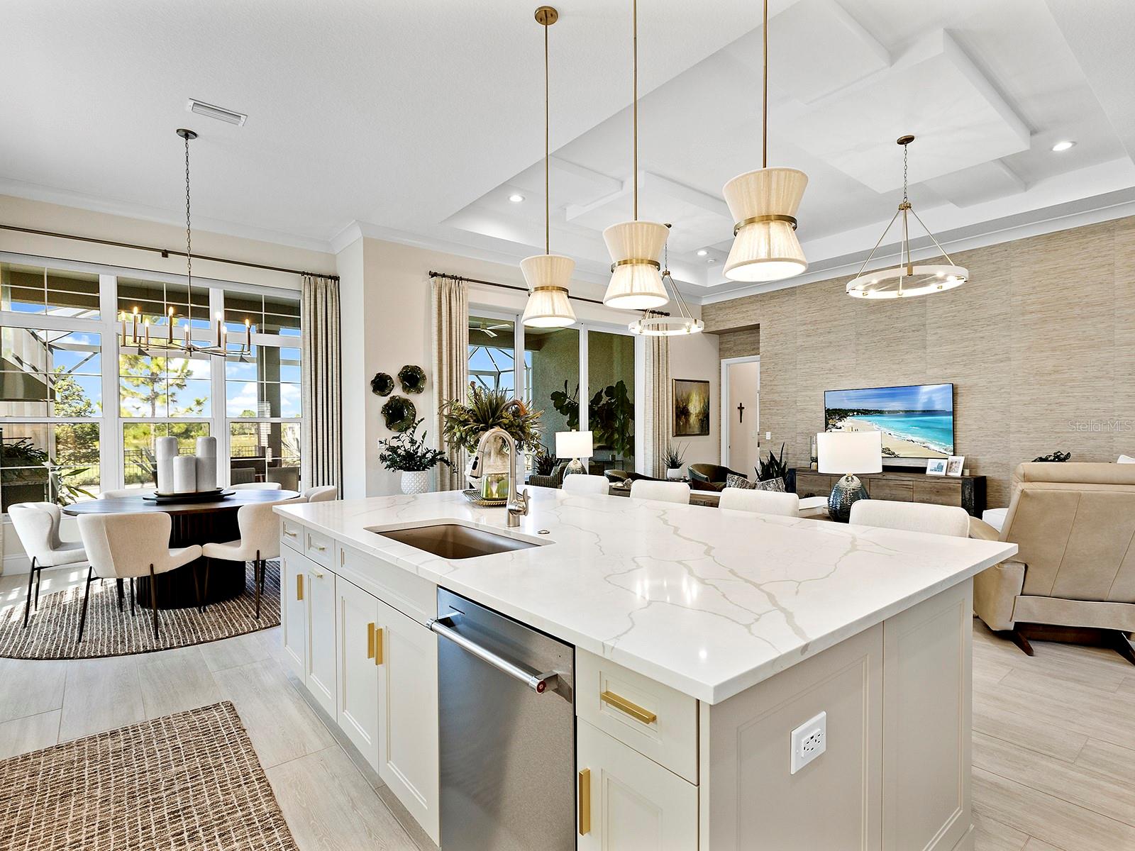 8242 PAVIA WAY, Lakewood Ranch, FL 34202