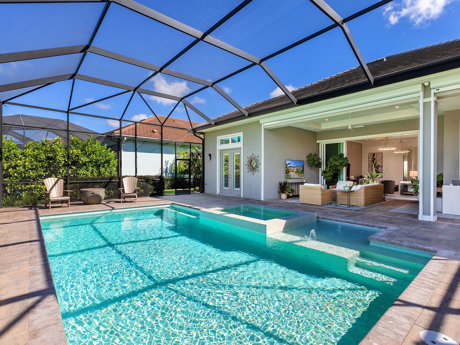 8242 PAVIA WAY, Lakewood Ranch, FL 34202