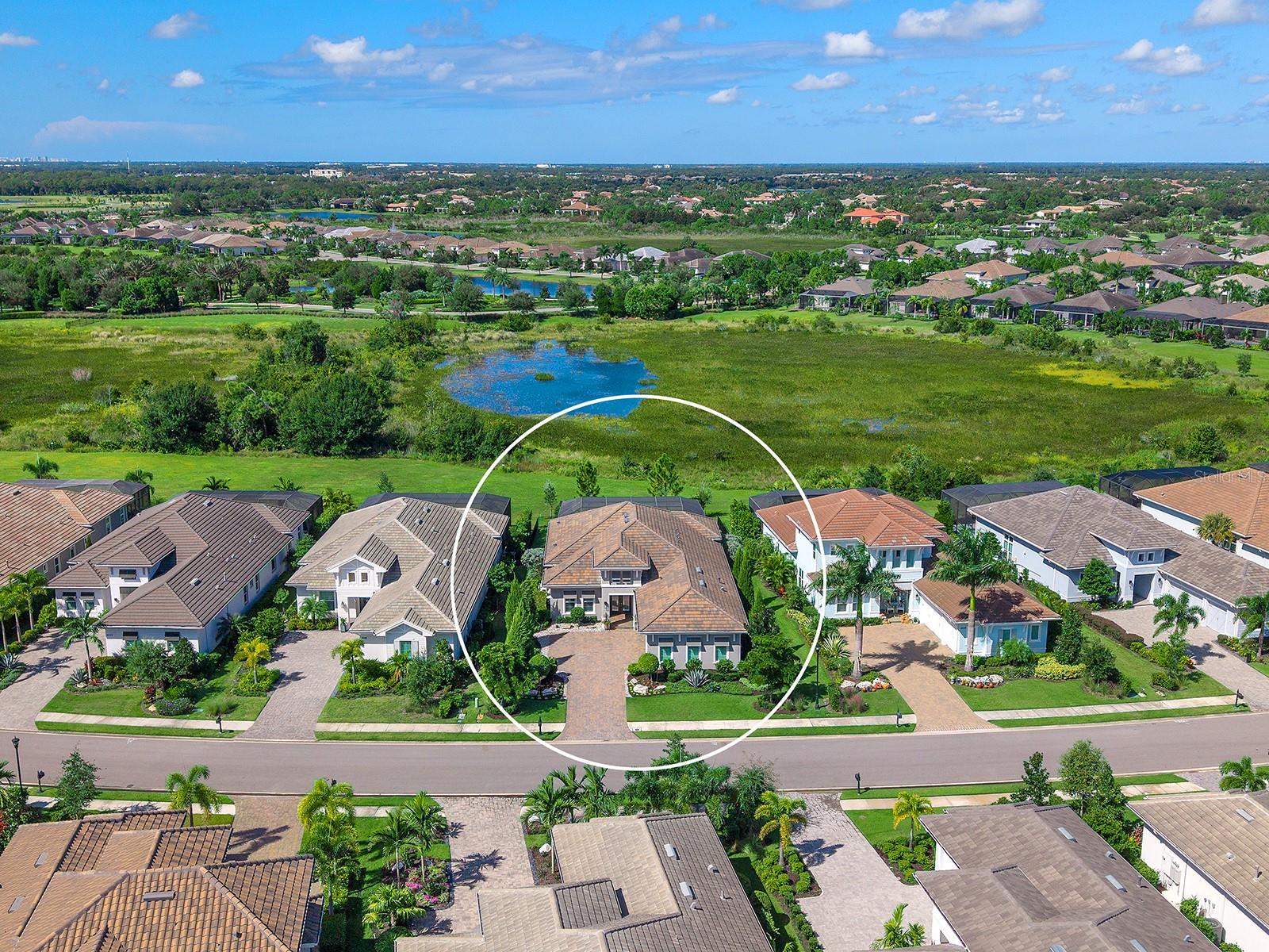 8242 PAVIA WAY, Lakewood Ranch, FL 34202